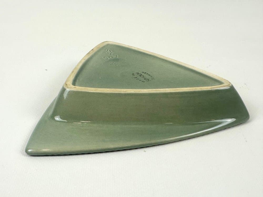 Plate, olive ceramic, by S. A. Holm Sørensen, Denmark, 1960s. - 152974