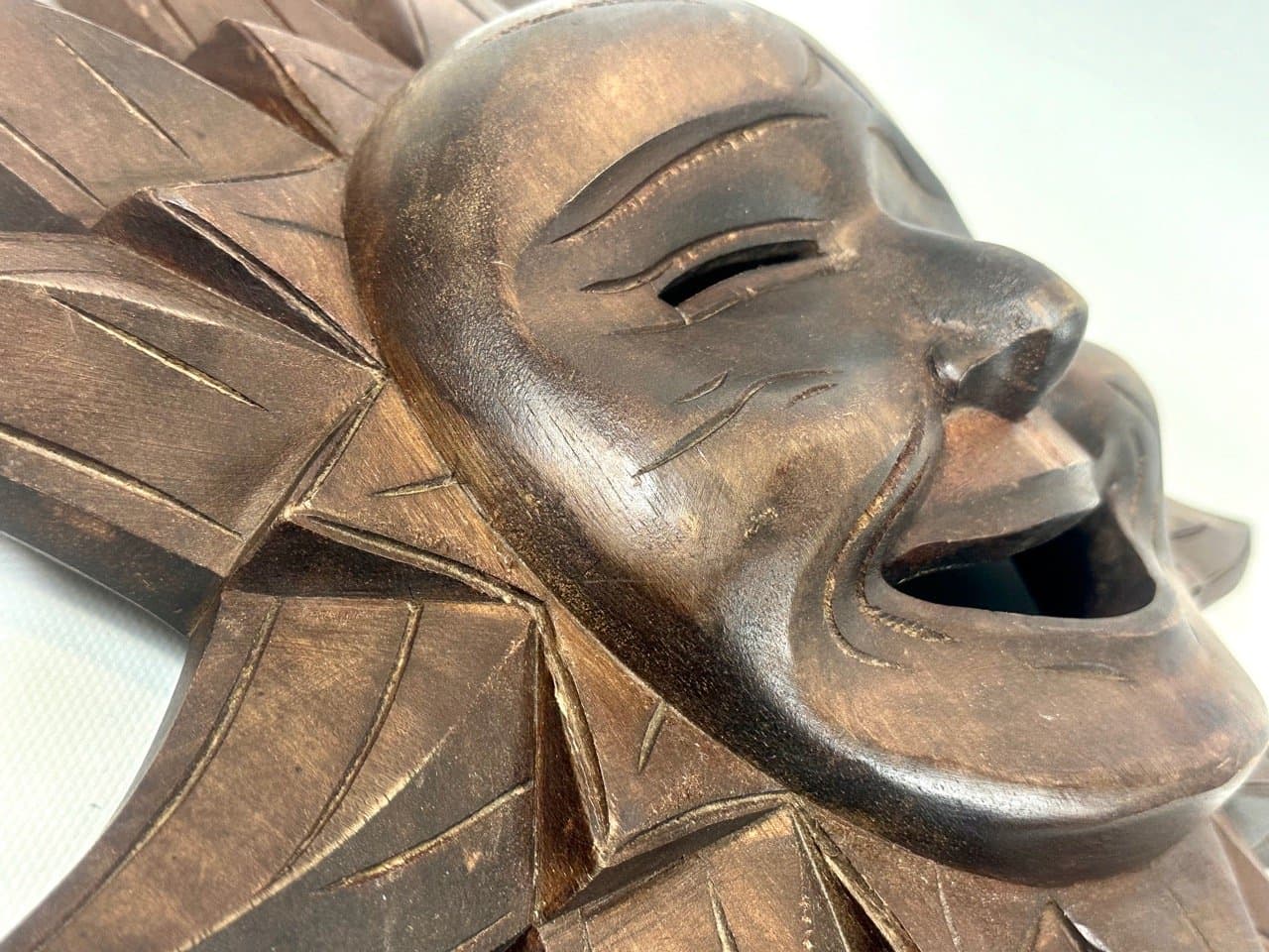 Rzeźba ścienna Słońce, brązowy, orzech, Folk Art, przed 1890 - 153220