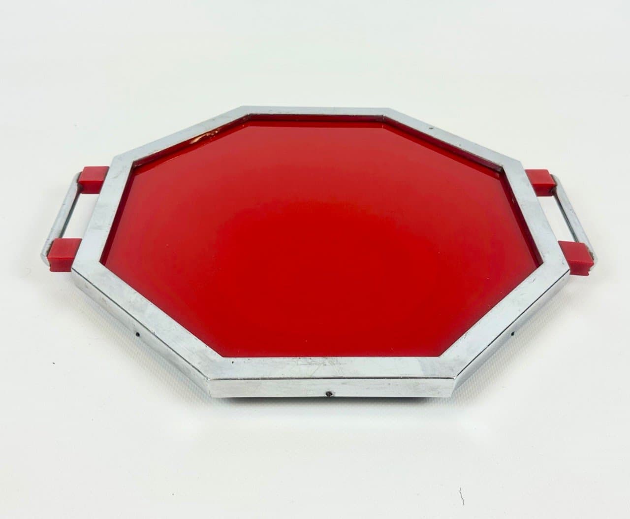 Tray Art Deco, red, glass, chrome steel, Czech Republic, 1930s. - 153270
