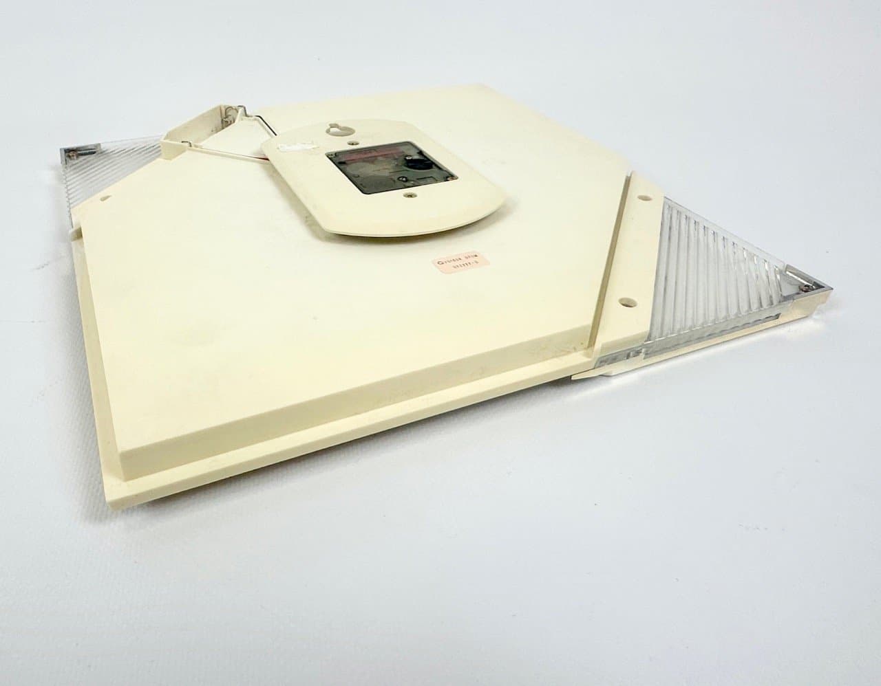 Wall clock Citizen, golden ivory, plastic, Japan, 1980s. - 153362