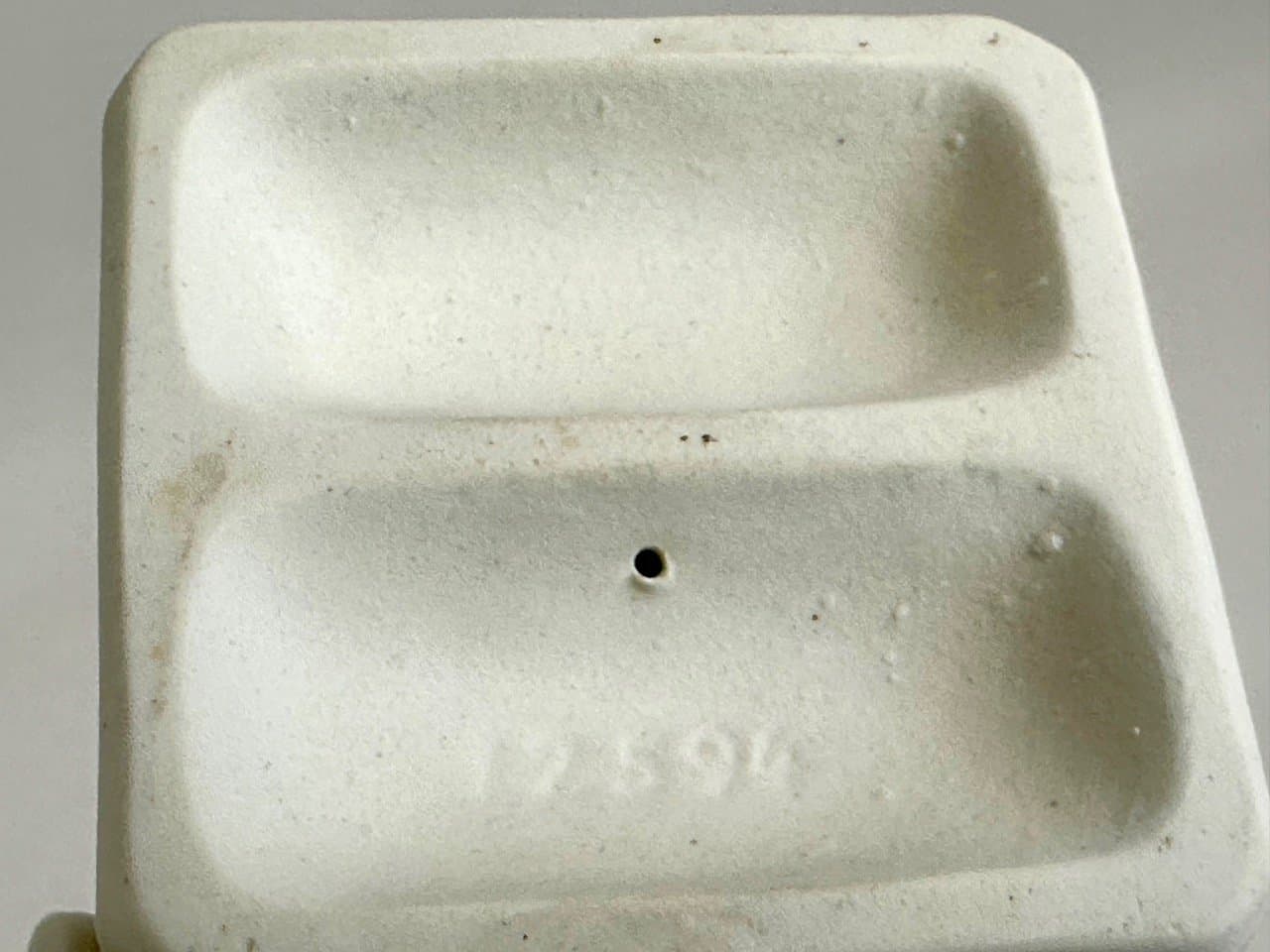 Figurka Biegacza z Pochodnią, Art Deco Berlin Olympic Games, porcelana biała biskwitowa, Niemcy, lata 30. - 153393