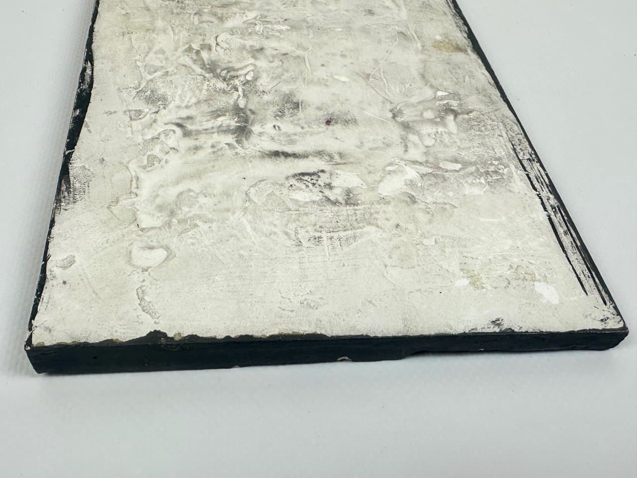 Płaskorzeźba ścienna, szary, gips, Czechosłowacja, lata 60. - 153490