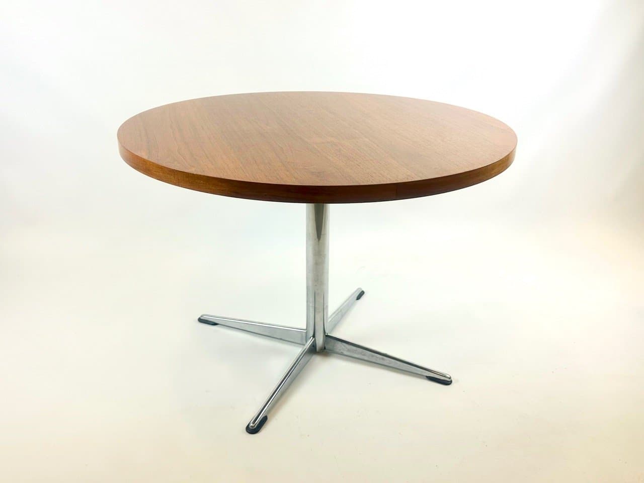 Coffee table, brown walnut, Germany, 1960s. - 153539