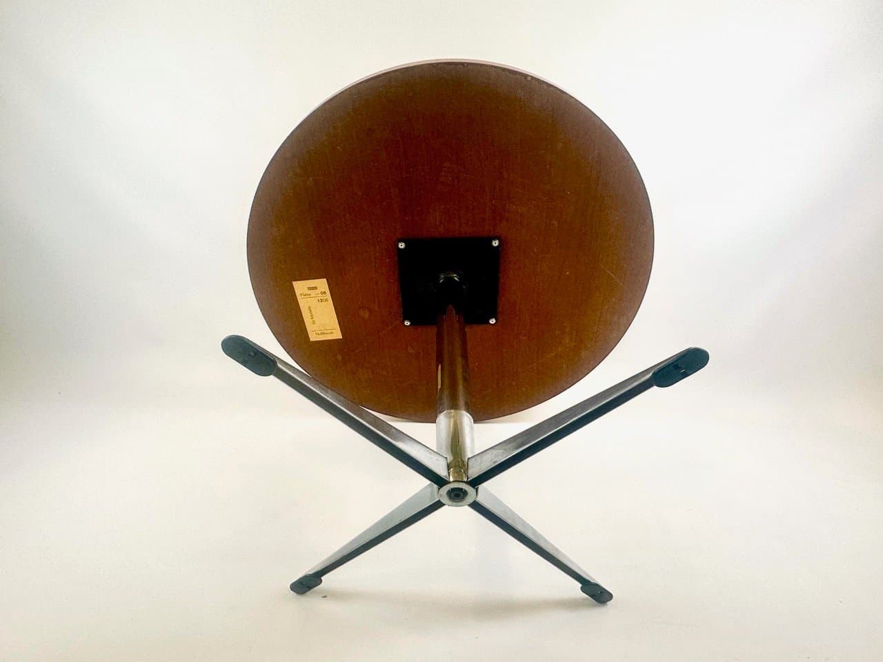 Coffee table, brown walnut, Germany, 1960s. - 153543