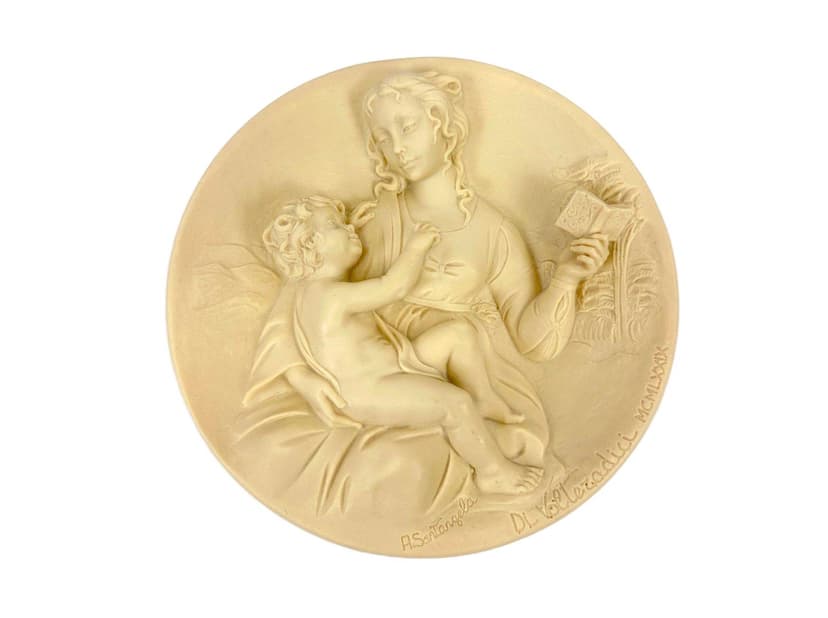 Płaskorzeźba ścienna Madonna Serena, kość słoniowa, alabaster, aut. A. Santangela, Studio Dante Di Volteradici, Włochy, lata 70.