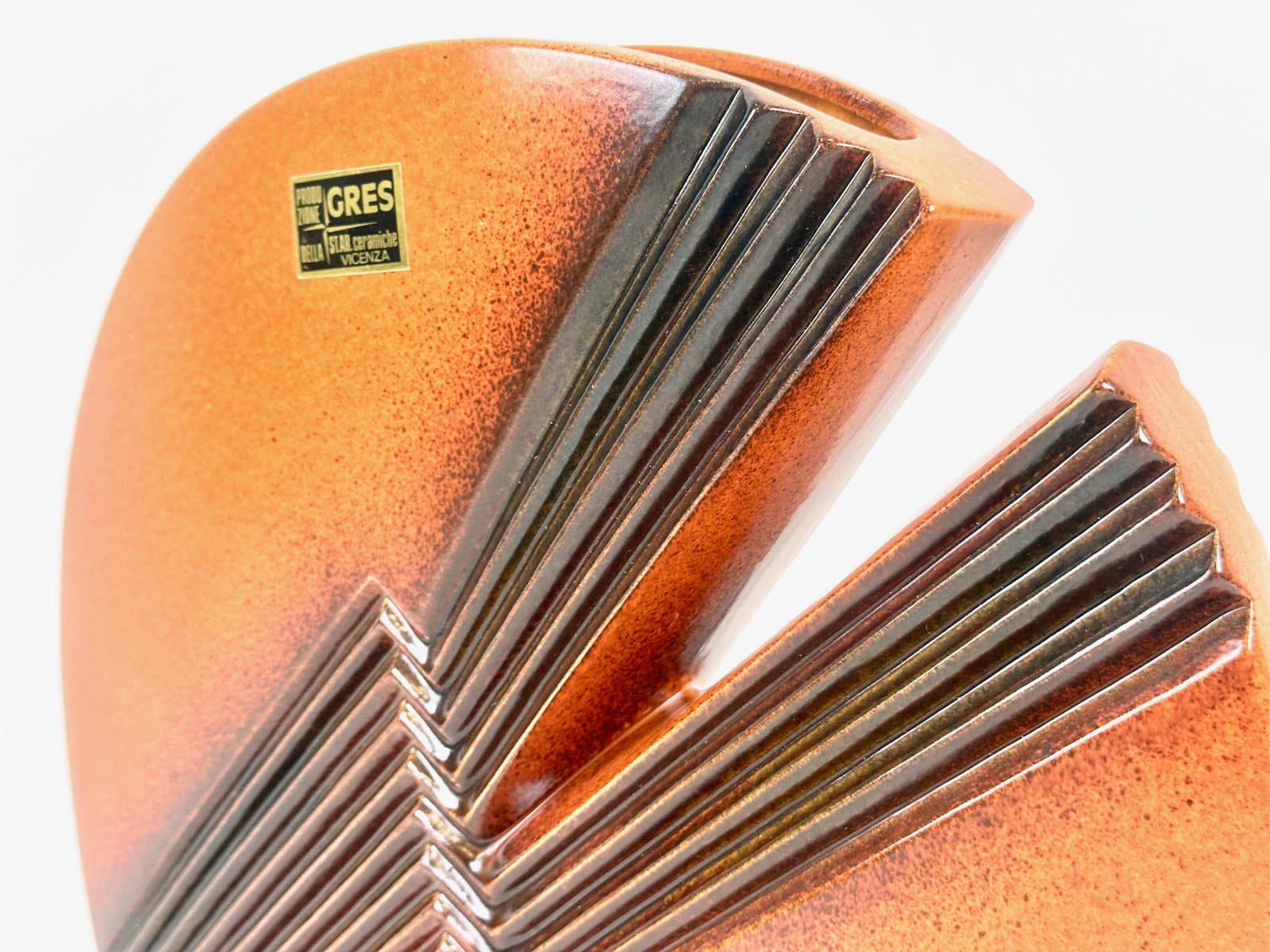 Vase, orange stoneware, by E. Lucini, Italy, 1970s. - 154616