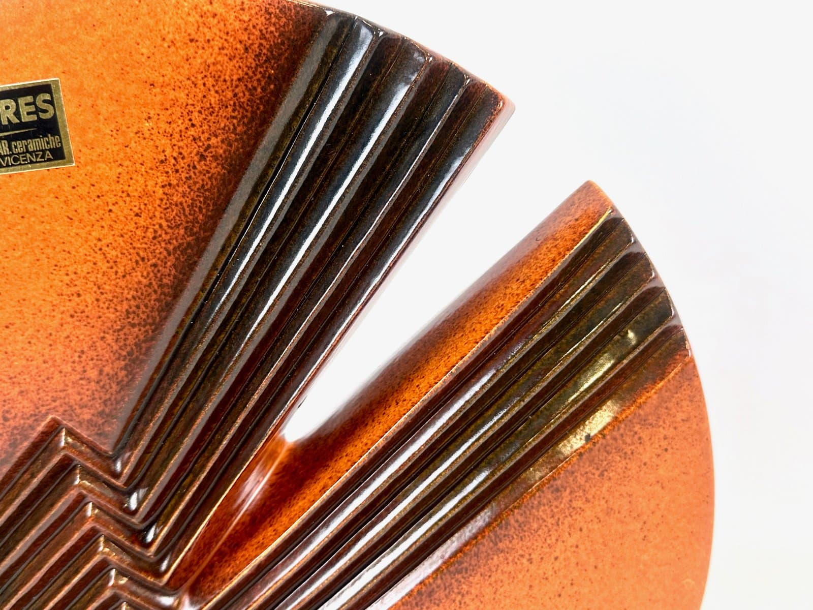 Vase, orange stoneware, by E. Lucini, Italy, 1970s. - 154624