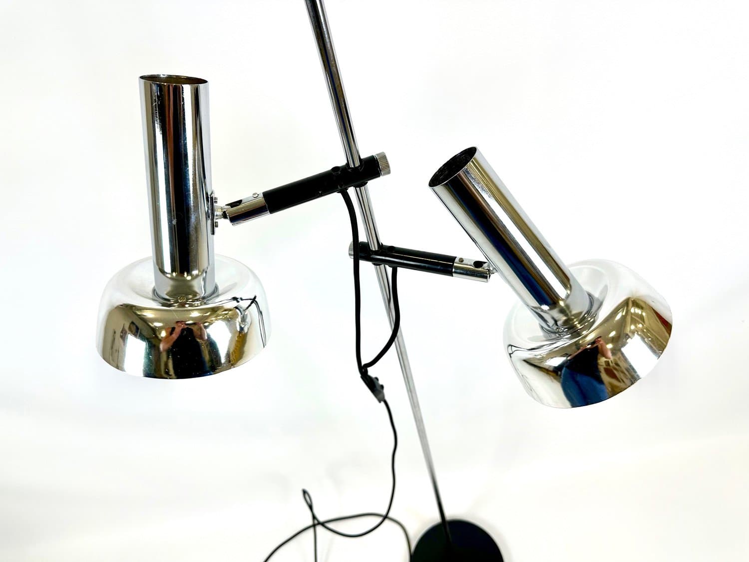 Lampa podłogowa Space Age, aluminium srebrny, stal czarny, Niemcy, lata 70. - 154824