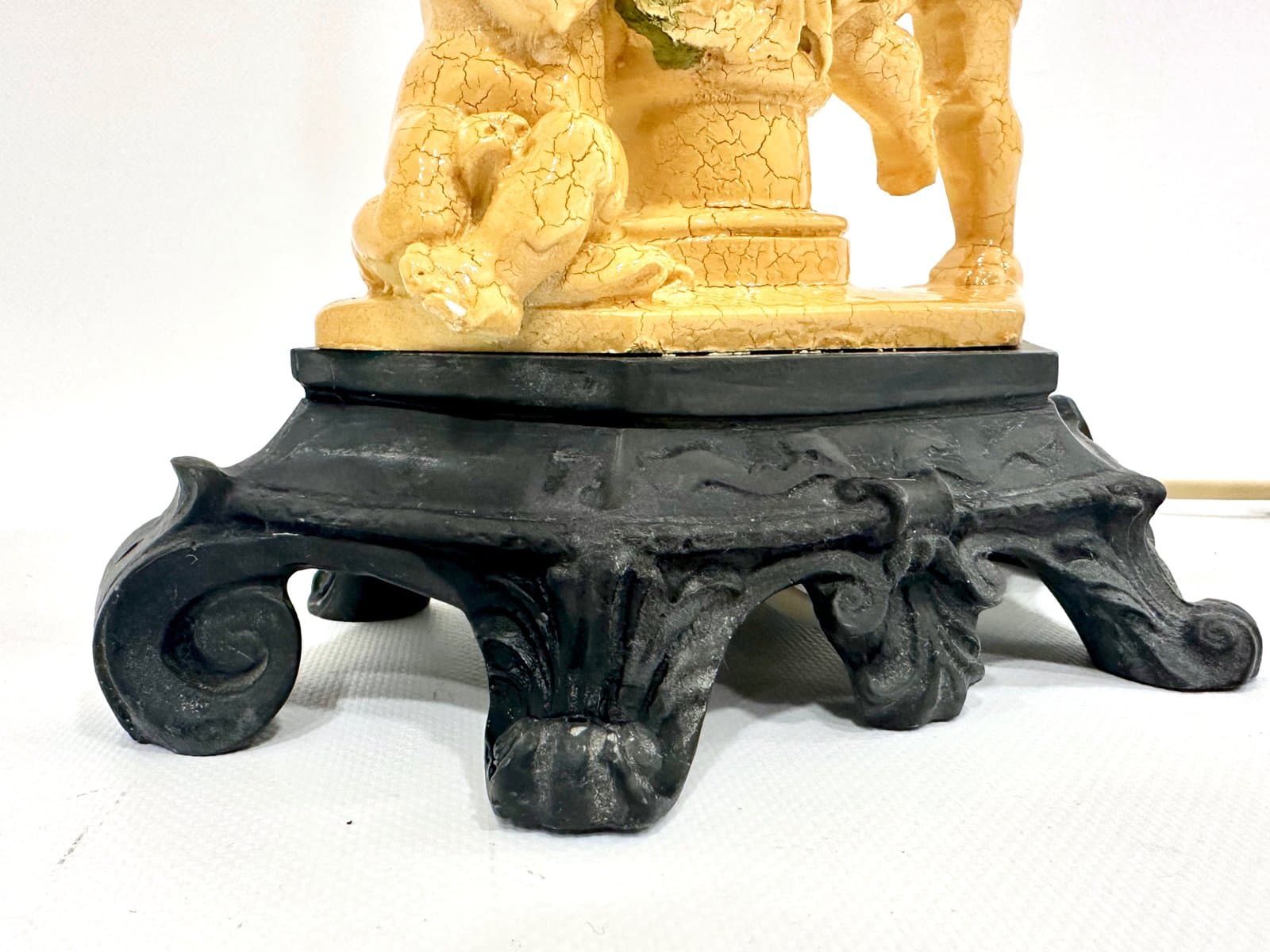 Table Lamp Neo-Classical, yellow, black, by A. Santini, Kalmar, Italy, 1960s. - 154910