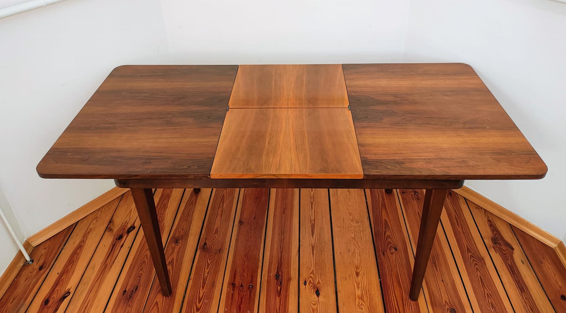 Extendable table, brown walnut, by J. Halabala, Jitona, Czechoslovakia, 1960s. - 136339