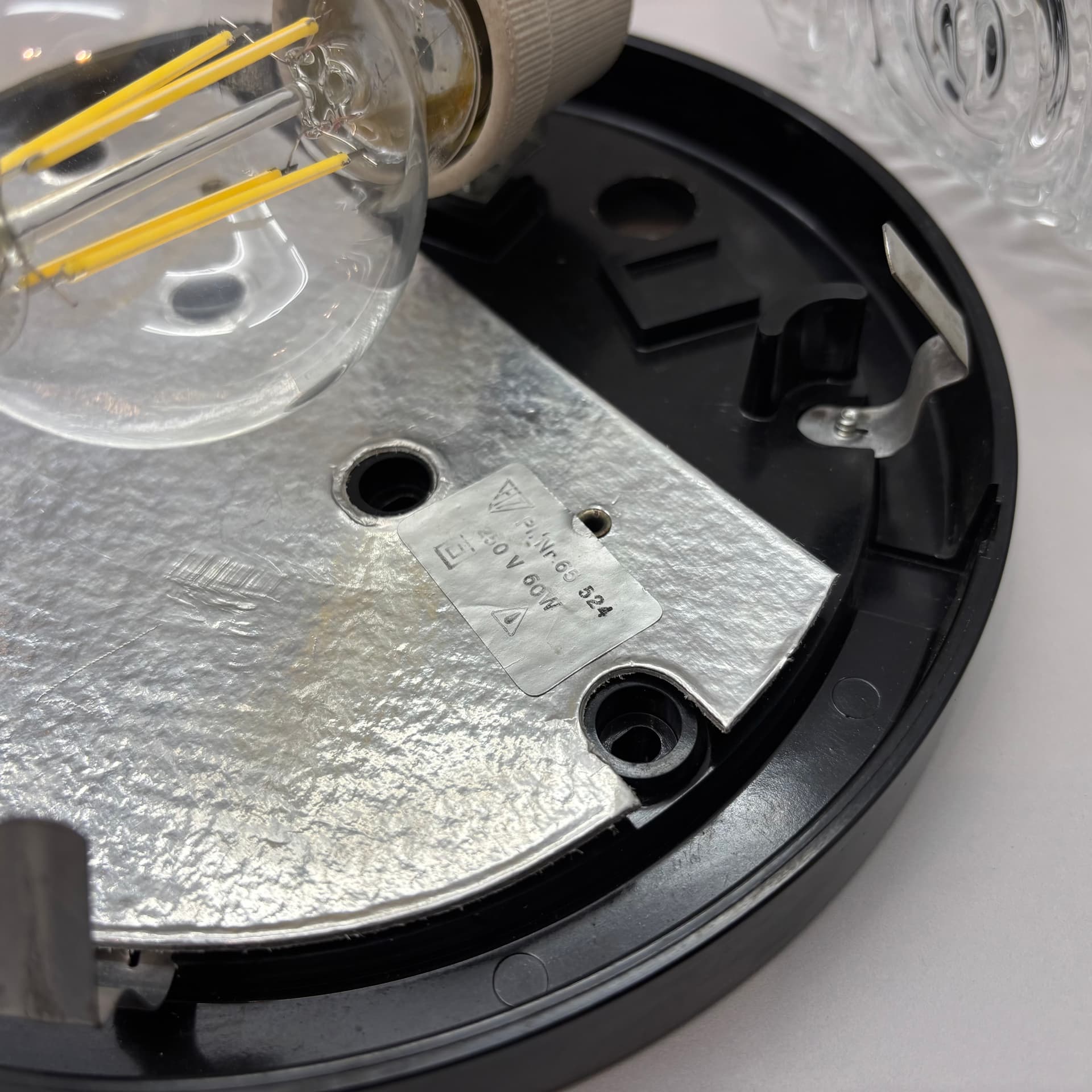 Kinkiet, transparentne szkło, bakelit czarny, Niemcy, lata 70. - 136371