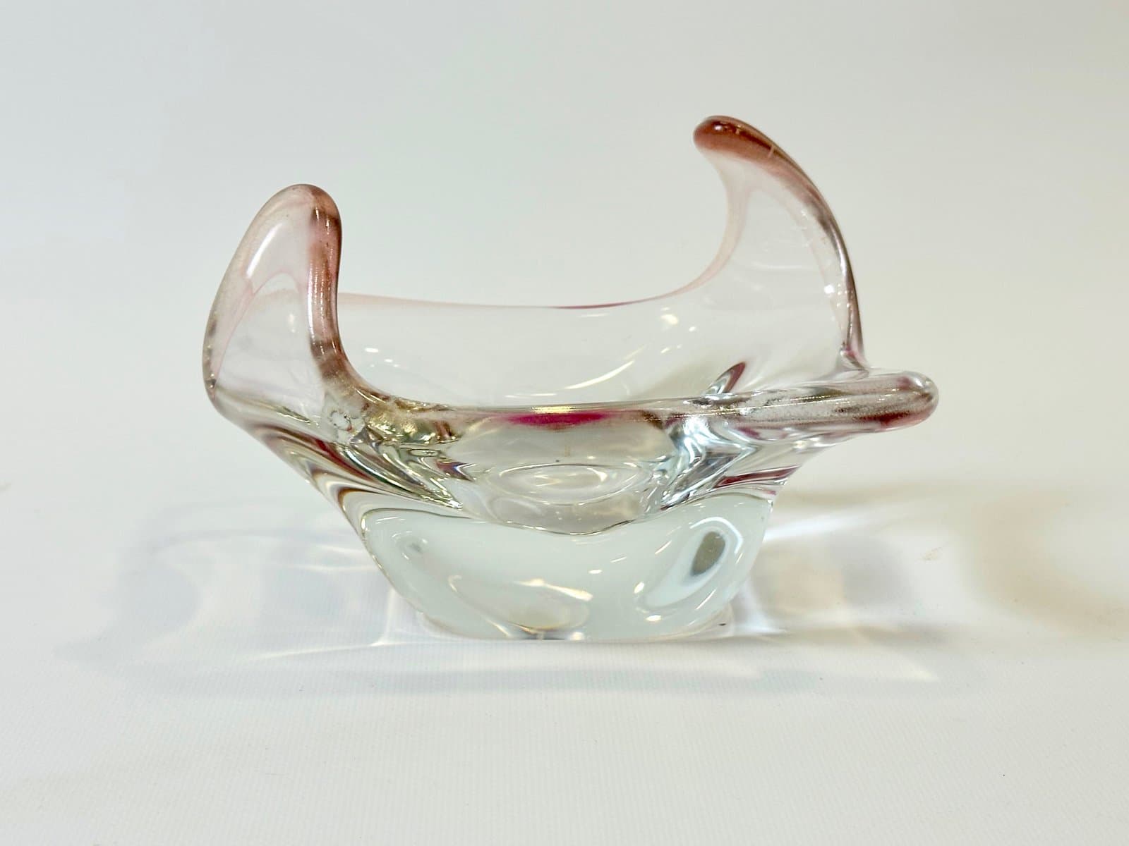 Art glass bowl, transparent pink, glass, attributed to J. Beránek, Skrdlovice, Czech Republic, 1960s. - 155027