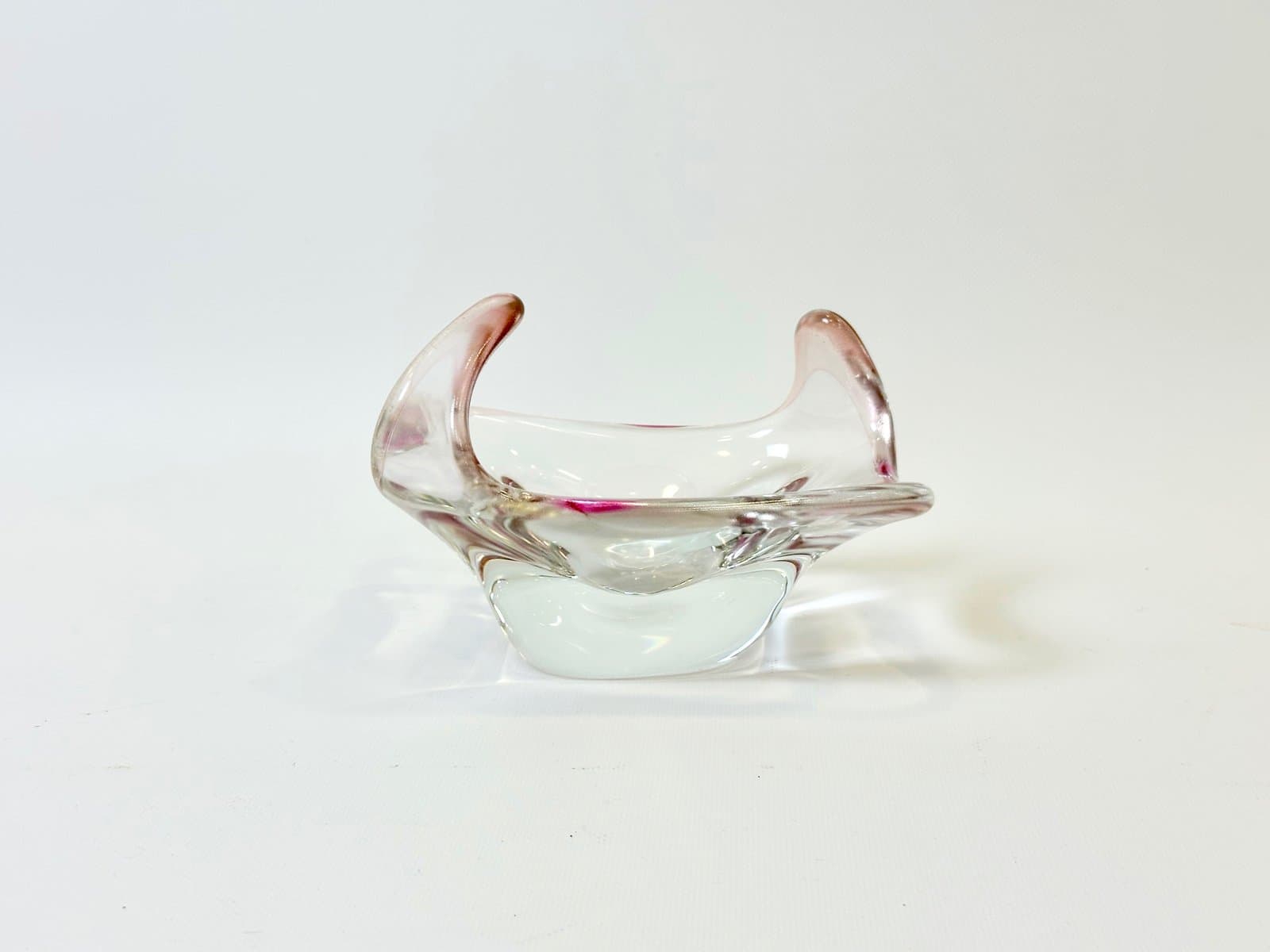Art glass bowl, transparent pink, glass, attributed to J. Beránek, Skrdlovice, Czech Republic, 1960s. - 155028