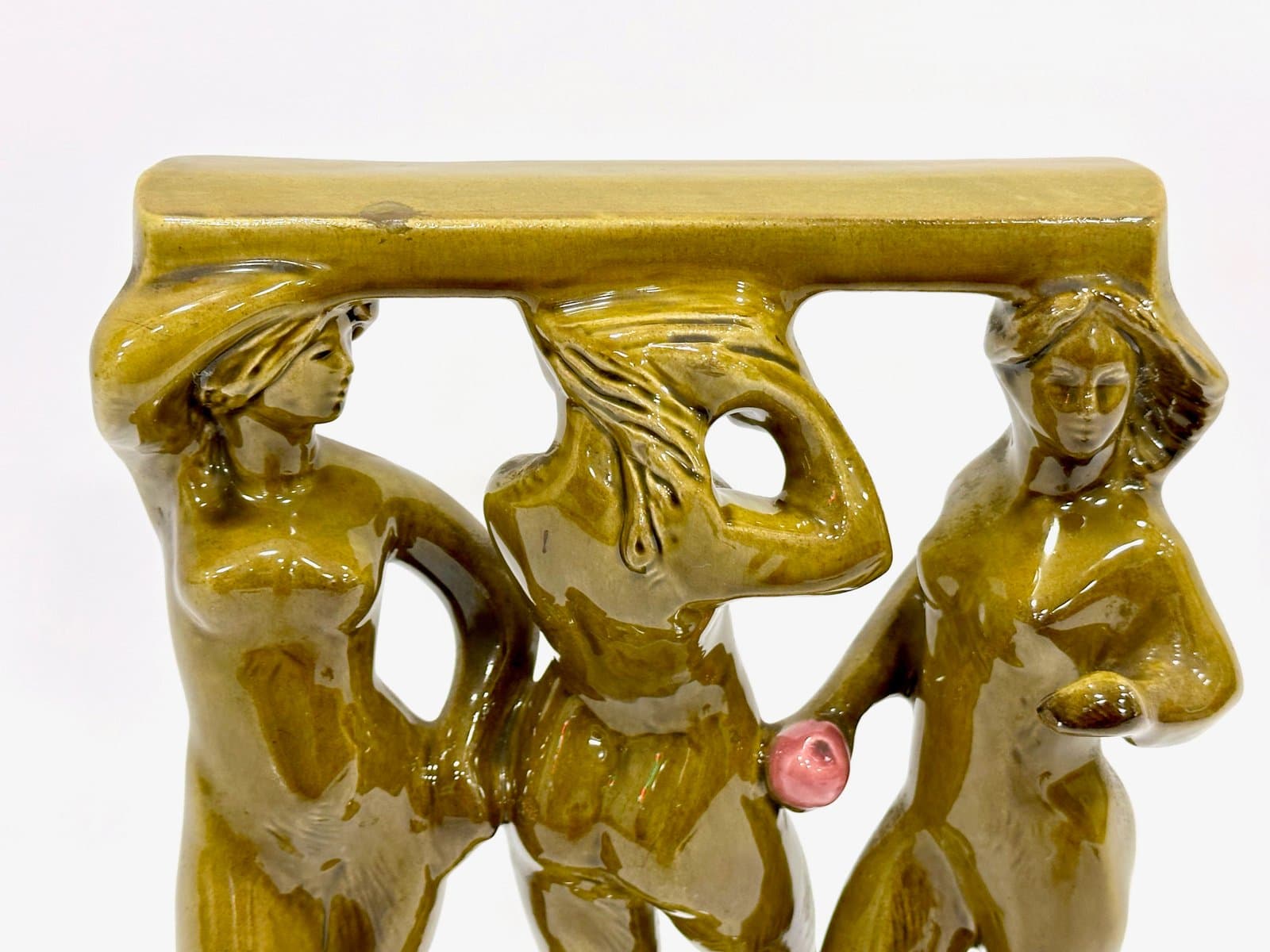 Figurka Trzy Gracje w Łaźni, oliwkowy, ceramika, przyp. Z. Farnik, Czechy, lata 70. - 155217