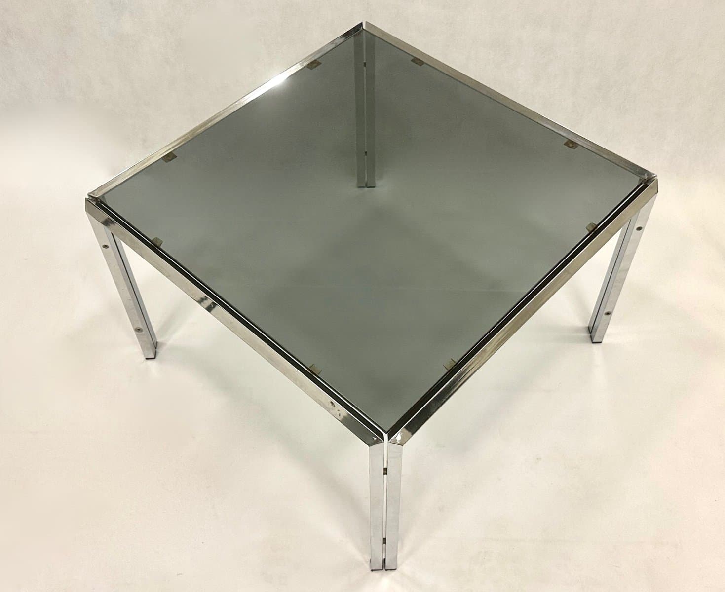 Coffee table, silver chrome steel, smoked glass, 1980s. - 155242