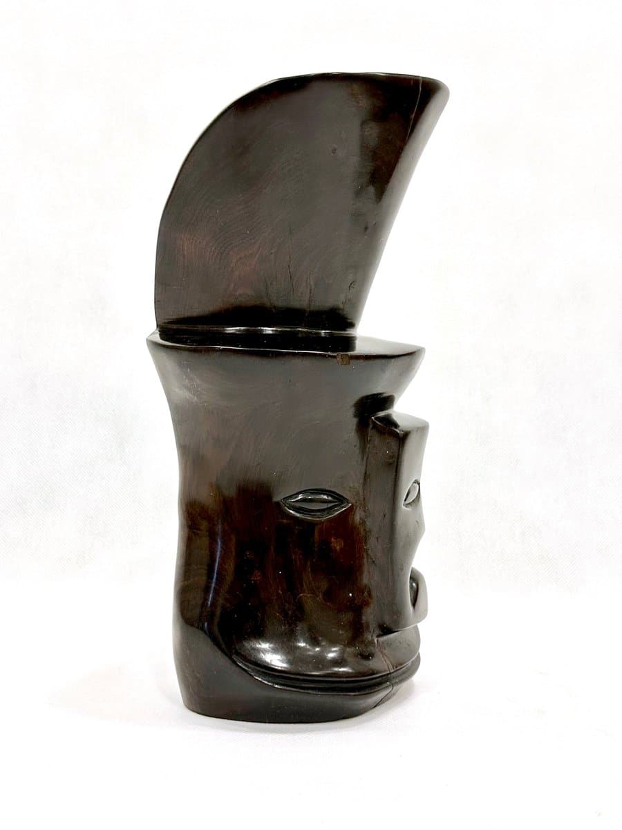 Rzeźba głowy kubistyczna, heban czarny, lata 60. - 155266