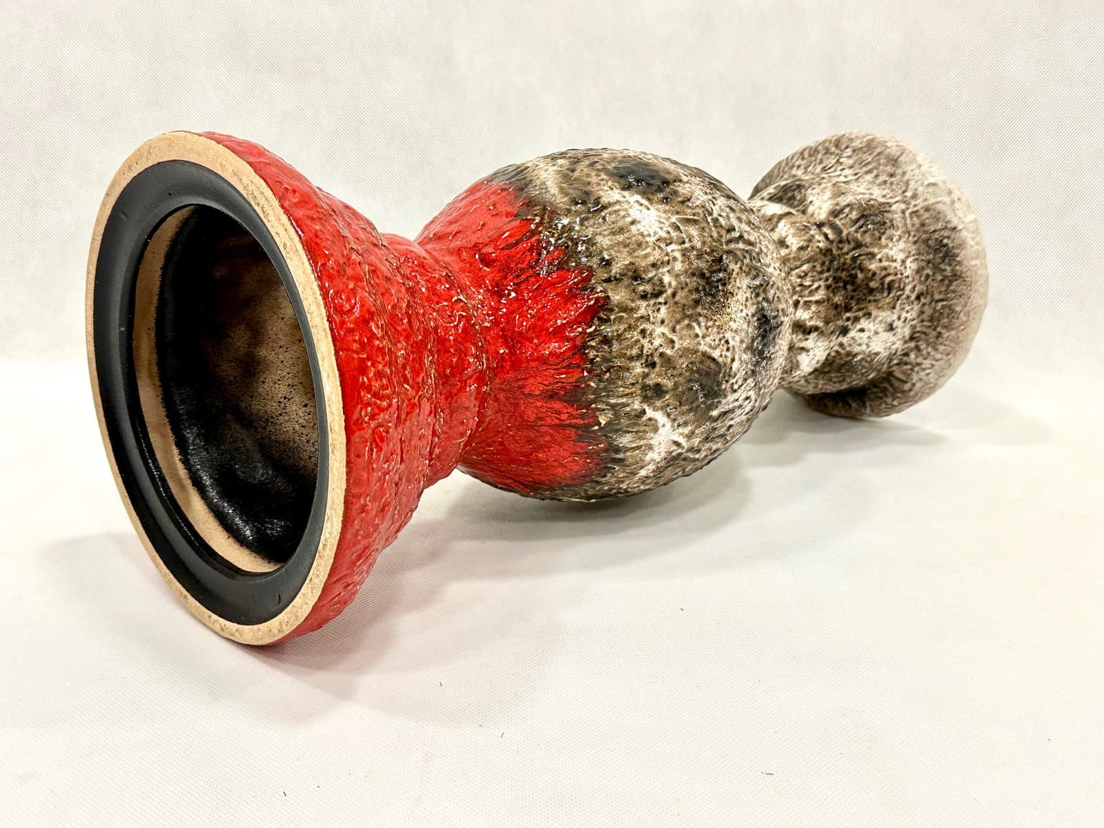 Flower Stand Fat Lava, grey, red ceramic, Germany, 1970s - 155416