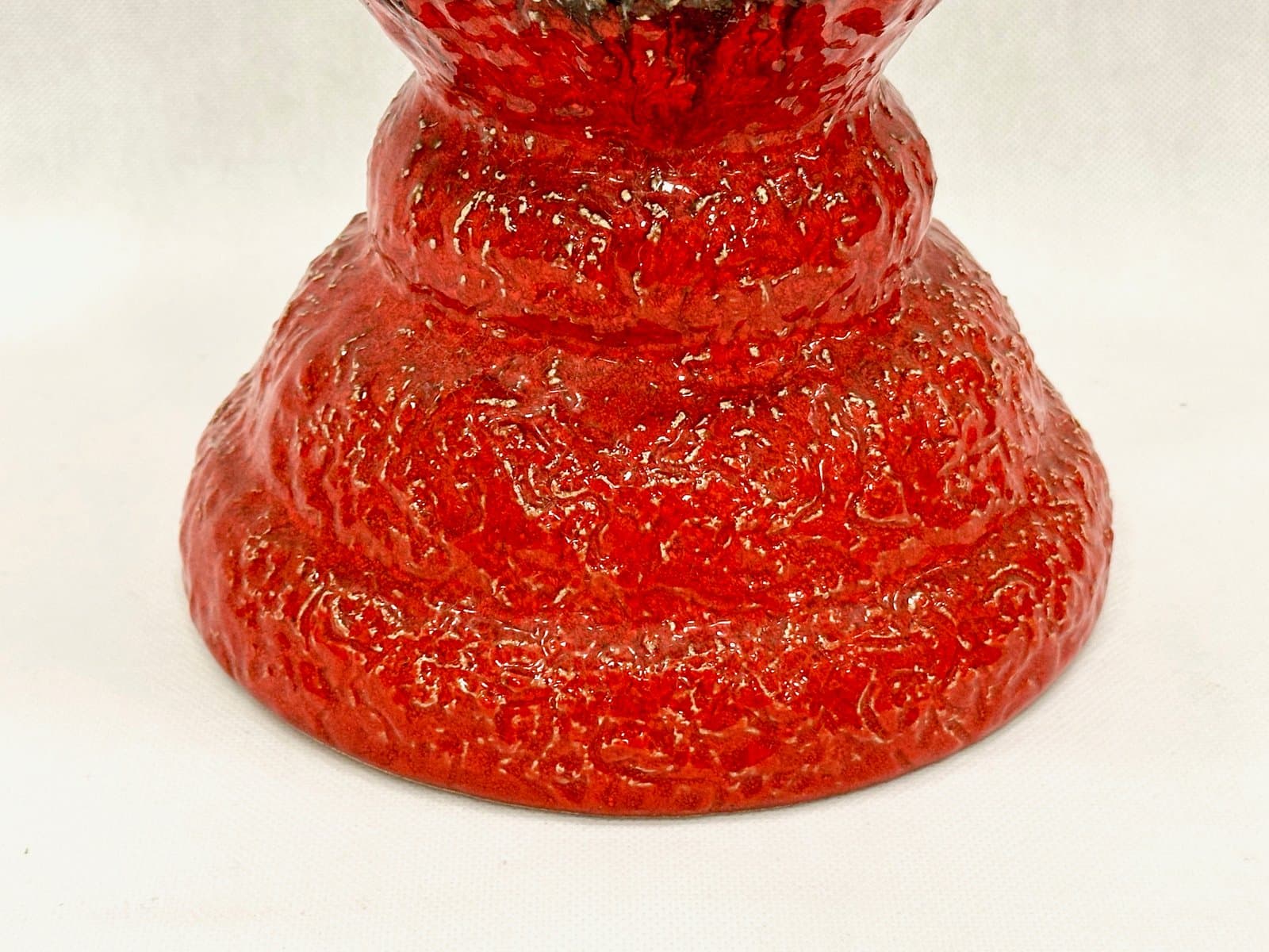 Flower Stand Fat Lava, grey, red ceramic, Germany, 1970s - 155418