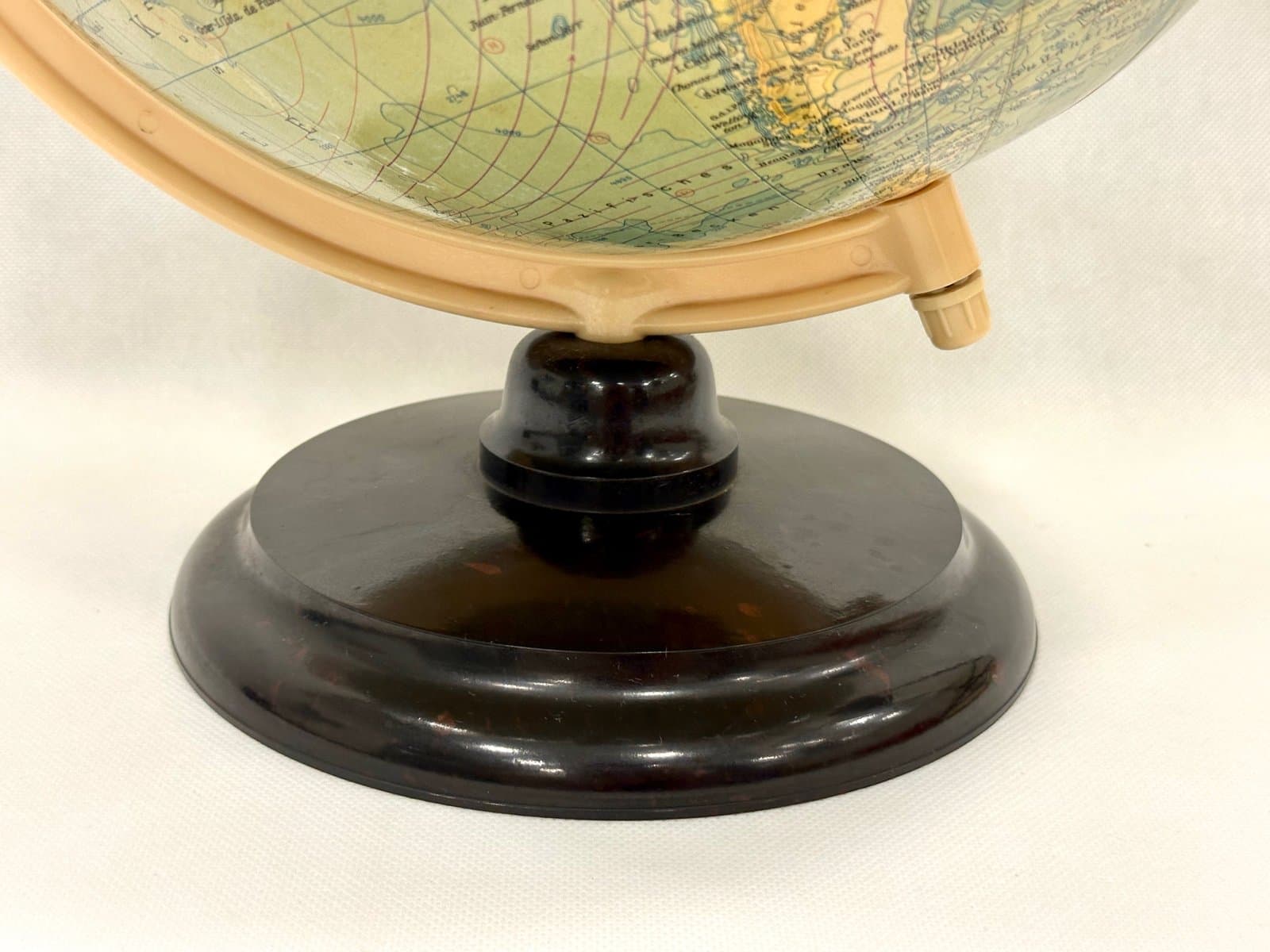 Globus Art déco, zielony, bakelit, Niemcy, lata 40. - 155445