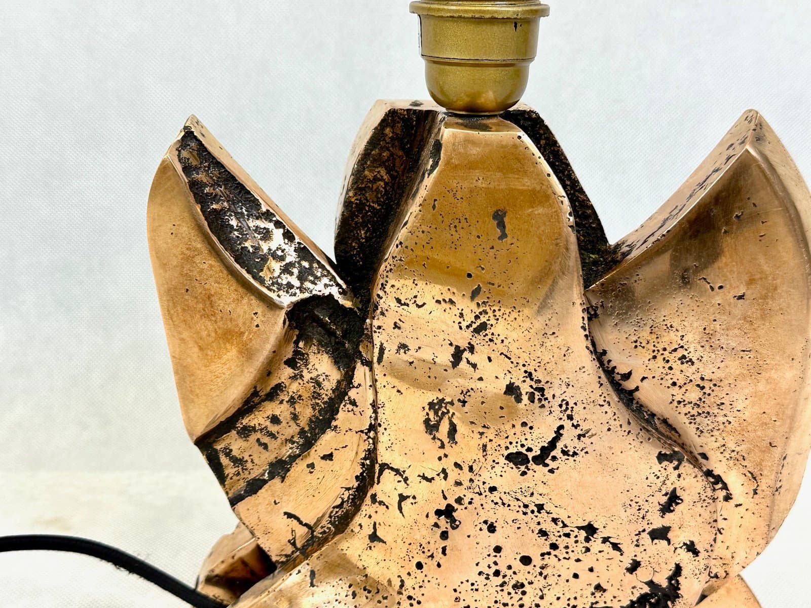 Lampa stołowa Brutalist, bordo, brąz, lata 70. - 155566