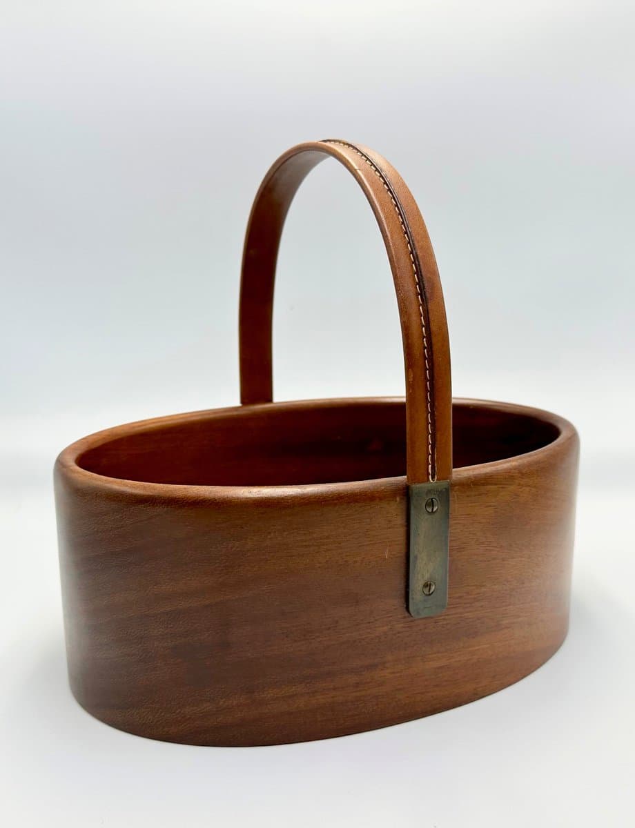 Kosz, brązowy ciemny, teak skóra, proj. C. Auböck, Austria, lata 50. - 155744