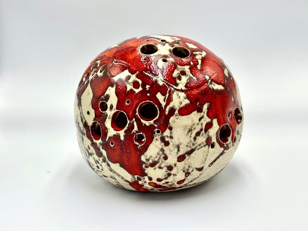 Świecznik kulisty, czerwony, ceramika, Niemcy, lata 70. - 155833