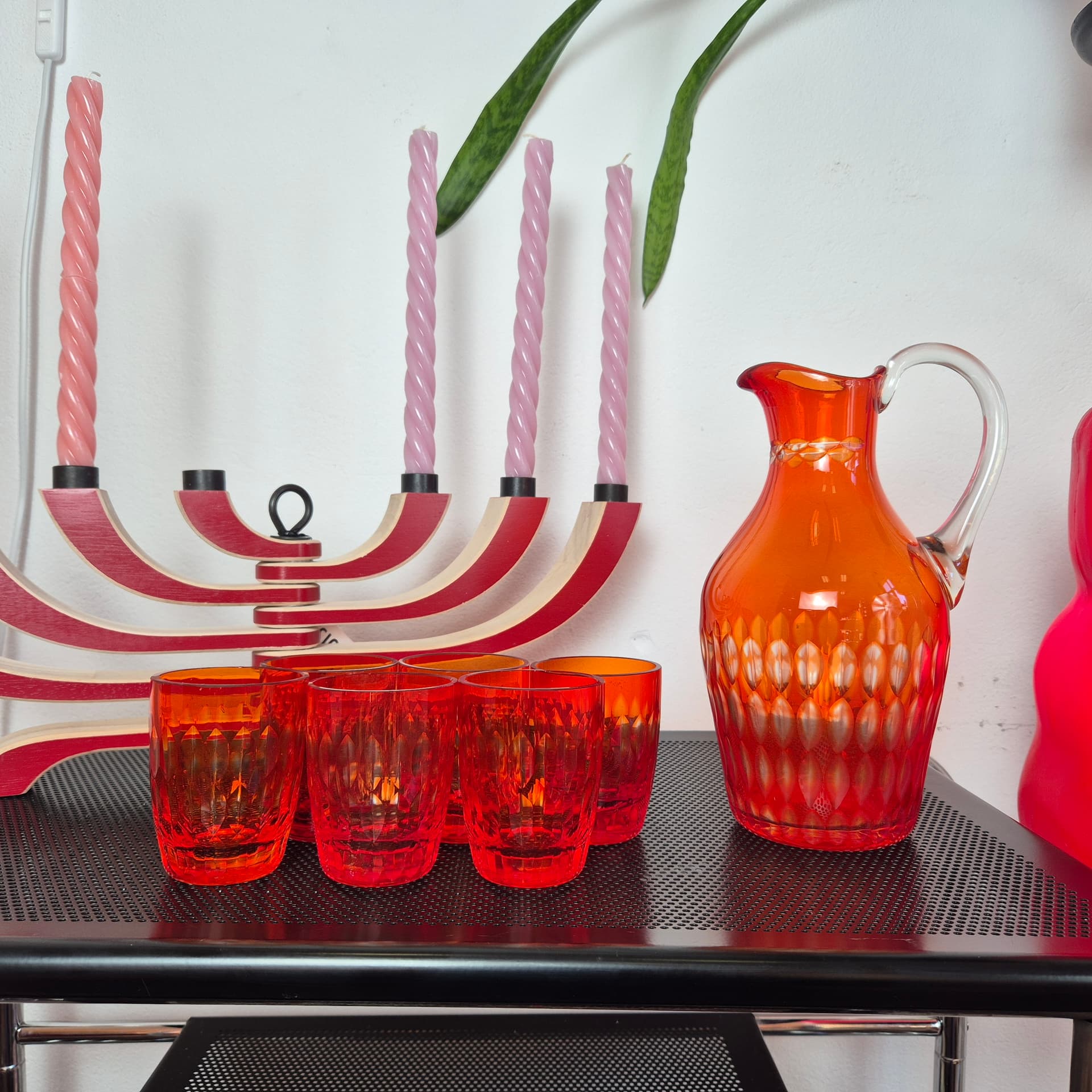 Zestaw do serwowania napojów art déco, szkło pomarańczowy, Czechosłowacja, lata 50. - 142668