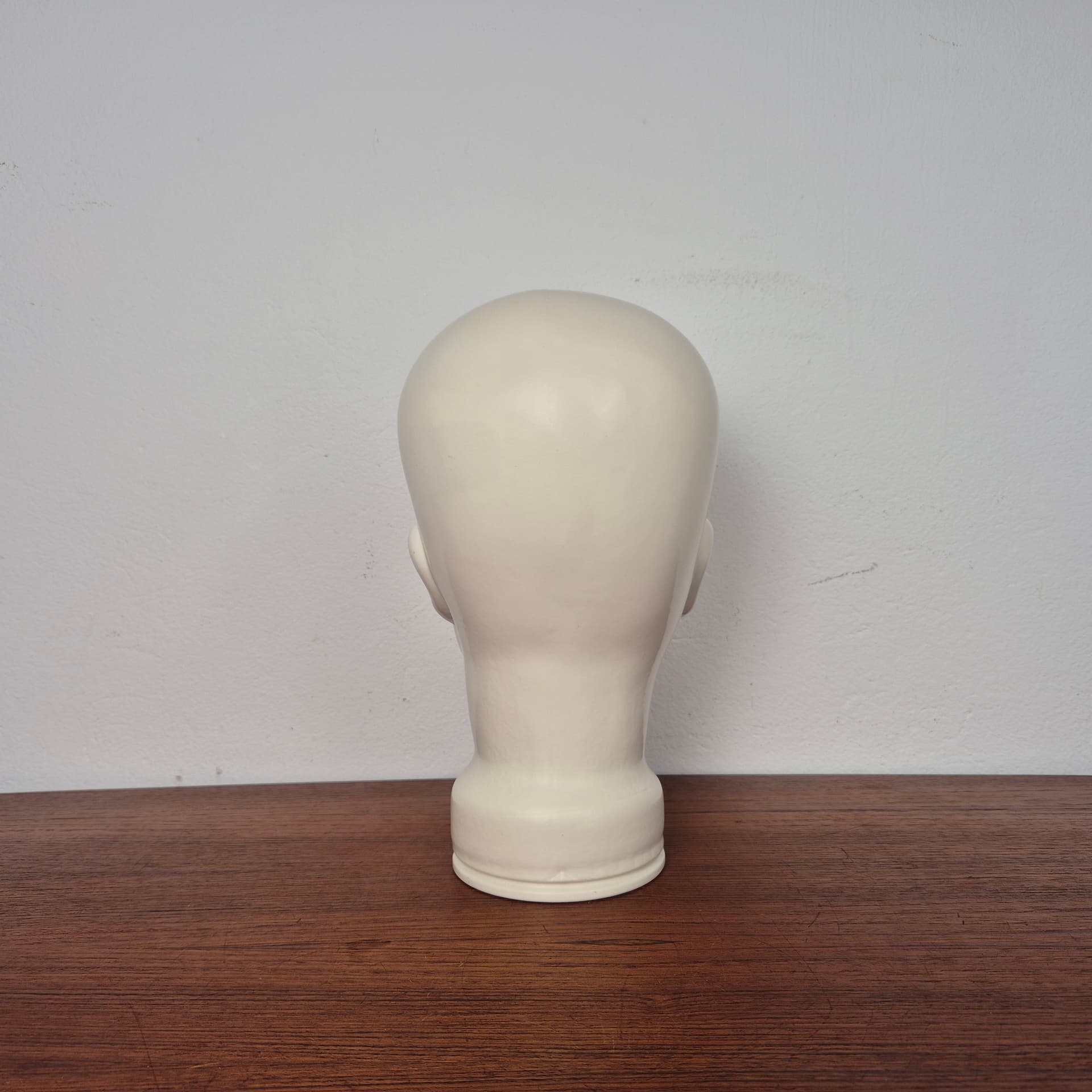 Głowa dekoracyjna, ivory white szkło, Niemcy, lata 70. - 142694