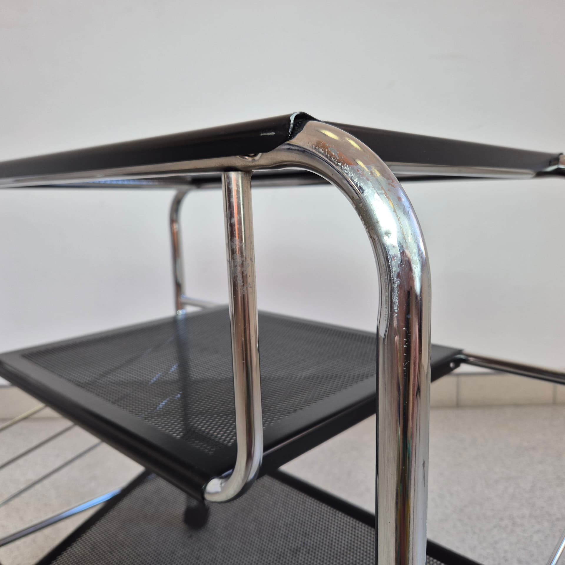 Cabinet Bauhaus, chrome black metal, Germany, 1990s. - 142702