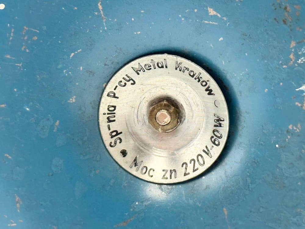 Table Lamp Art Deco, white glass shade, chrome-plated silver metal base, Poland, 1950s - 156495