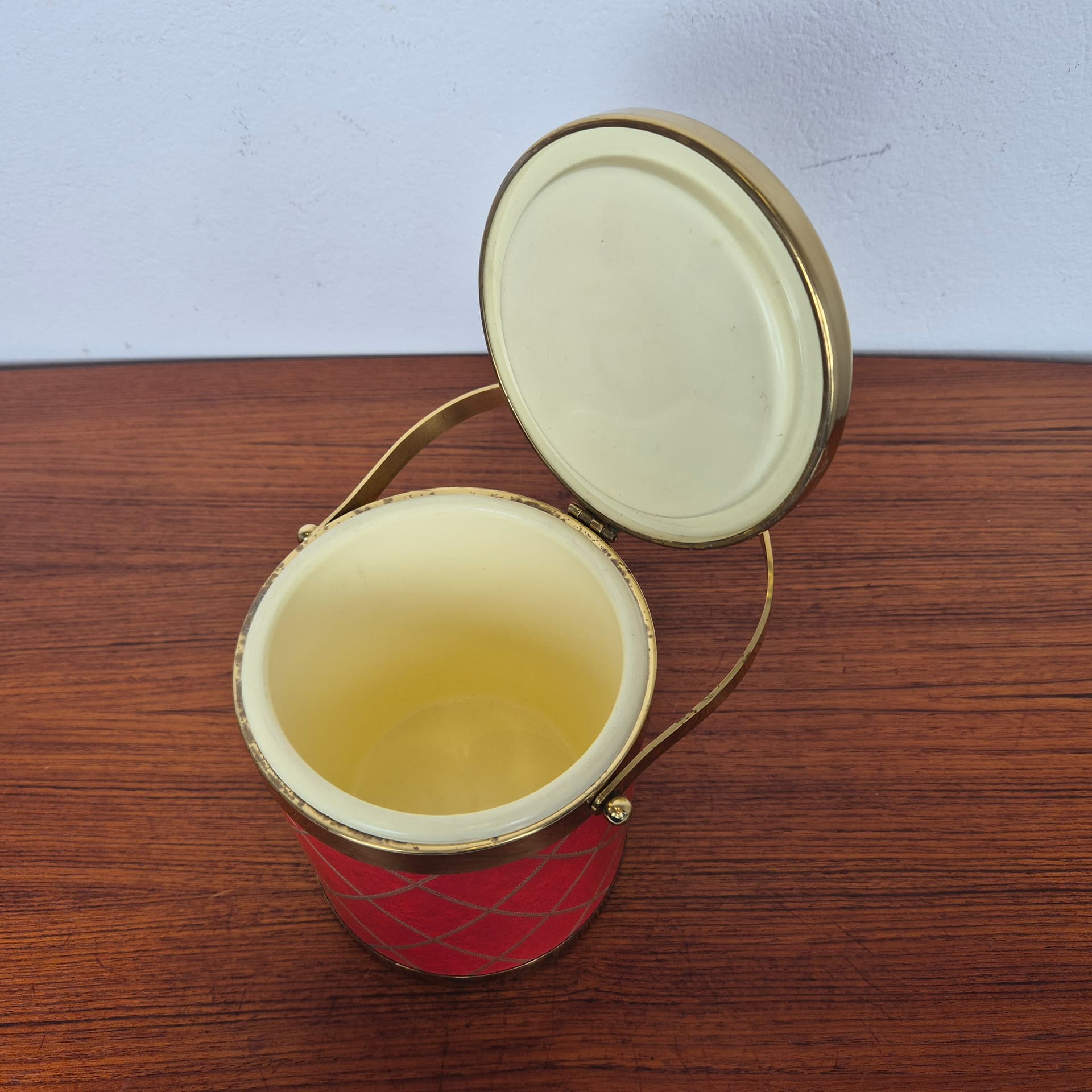 Pojemnik na lód, czerwony, plastik, Niemcy, lata 60. - 142766