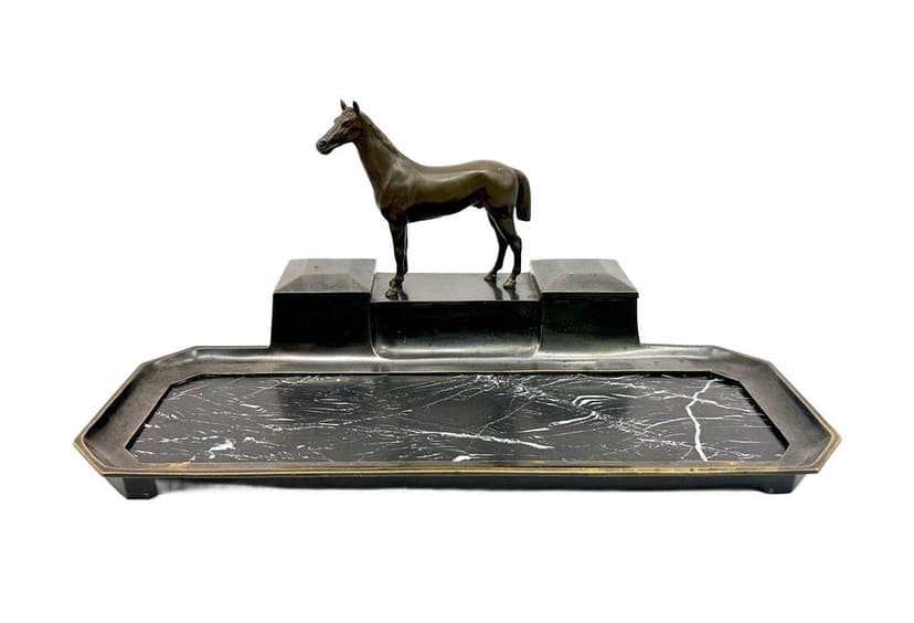 Desk set with inkwells, horse, dark bronze, black marble, France, early 20th c.