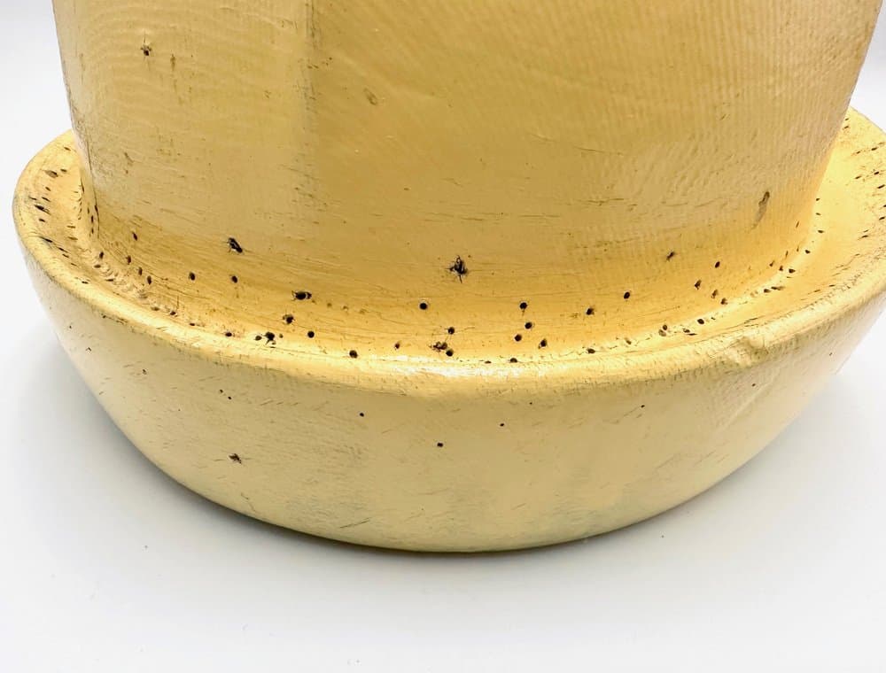 Forma kapeluszowa Art Déco, żółty, drewno, Francja, lata 30. - 156611