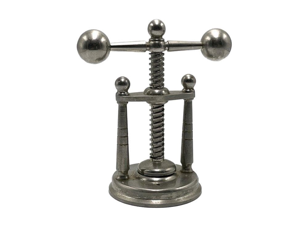 Dziadek do orzechów Art déco, mosiądz srebrny, Polska, lata 40.