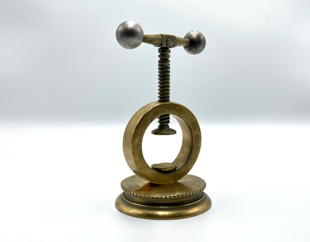 Dziadek do orzechów Art déco, złoty, mosiądz, Polska, lata 40. - 156987