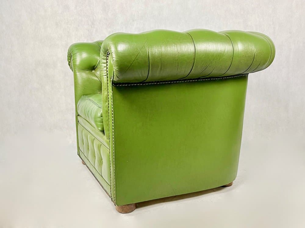 Fotel Chesterfield, zielony, skóra, Francja, lata 70. - 157156