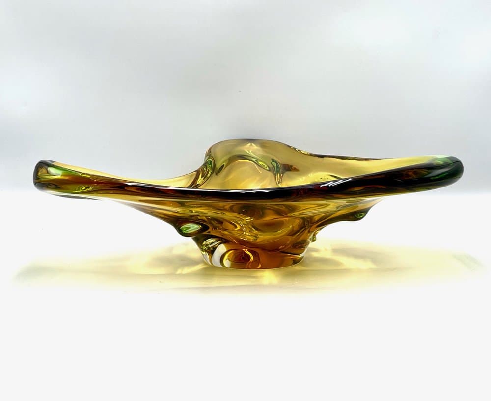 Art glass bowl, golden glass, by F. Zemek, Czech Republic, 1960s. - 157186