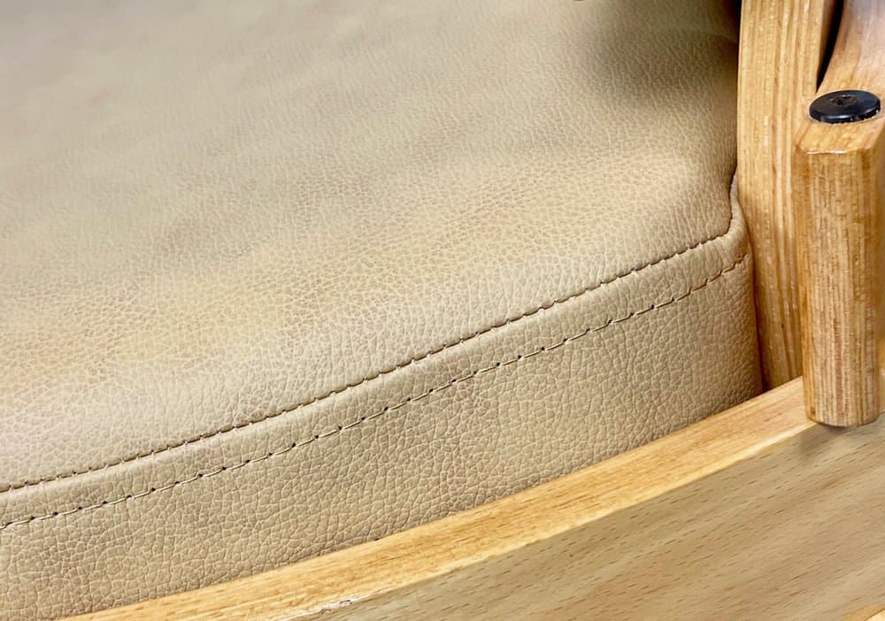 set of club chairs Rondo, beige leather, plywood, by R. Ferens, Poland, 1970s - 157205