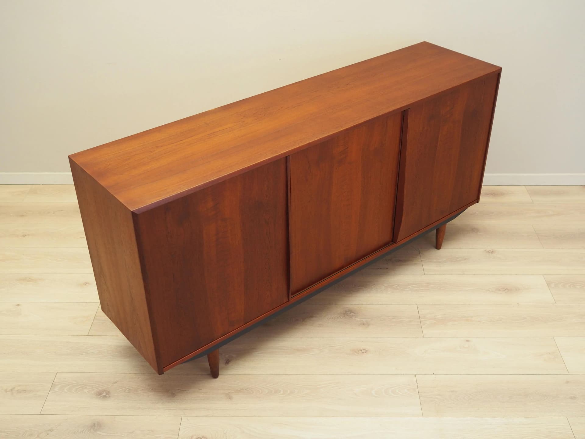 Sideboard, tek, brązowy, Dania, lata 70. - 9867