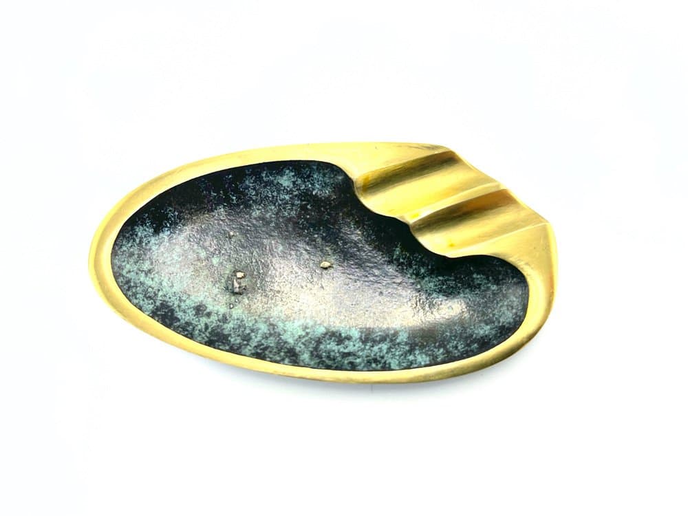 Popielniczka eliptyczna, zielony, mosiądz, przyp. proj. F. Hagenauer, Austria, lata 50. - 157262