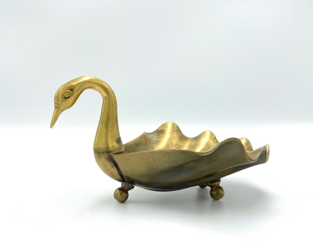 Mydelniczka łabędź, złoty, mosiądz, lata 60. - 157270