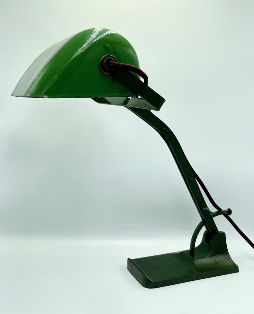 Banker's desk lamp, green metal, Austria, 1940s. - 157365