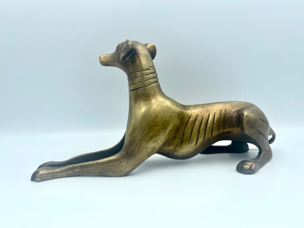 zestaw trzech figurek chartów, złoty, mosiądz, lata 60. - 157473