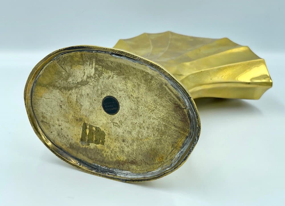 Vase Shell, golden brass, Germany, 1960s. - 157501