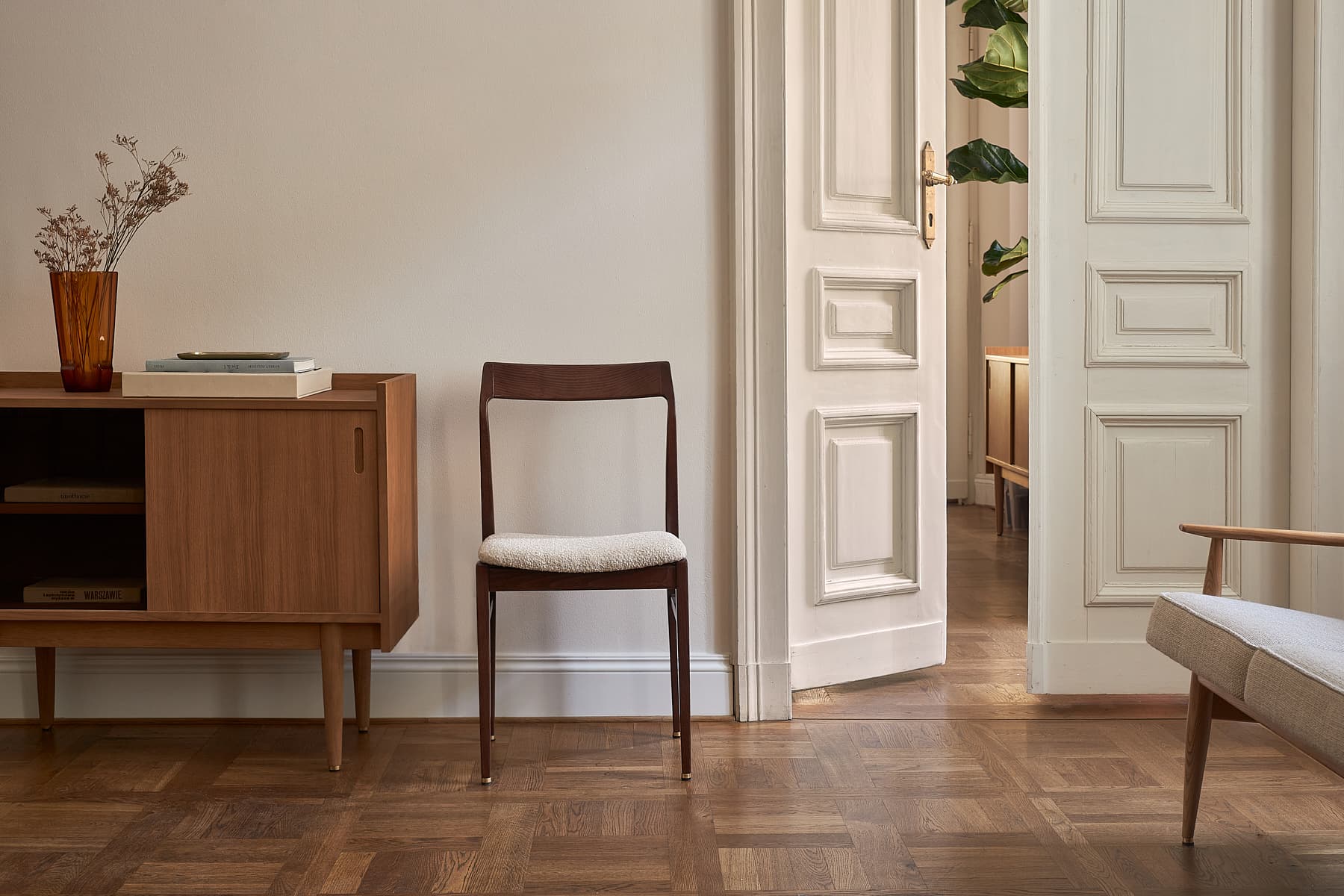 Krzesło Homa GFM-104, velvet olive, proj. E. Homa, 366 Concept - 144276