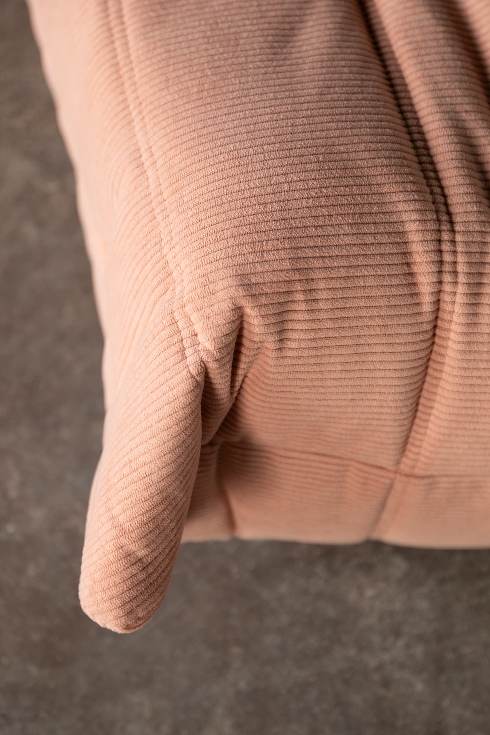 Podnóżek Togo, cord różowy - 143957