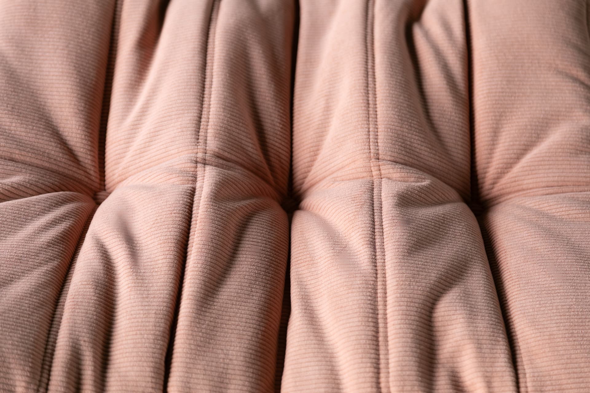 Podnóżek Togo, cord różowy - 143958