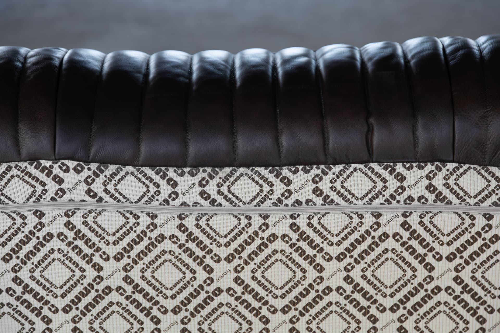 Dwuosobowa sofa Sandra, ciemnobrązowa, proj. A. Hiéronimus, Ligne Roset, lata 70. - 144234