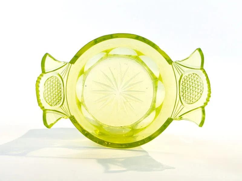 Jardiniere Biedermeier, yellow uranium glass, Austria, 19th c. - 9967
