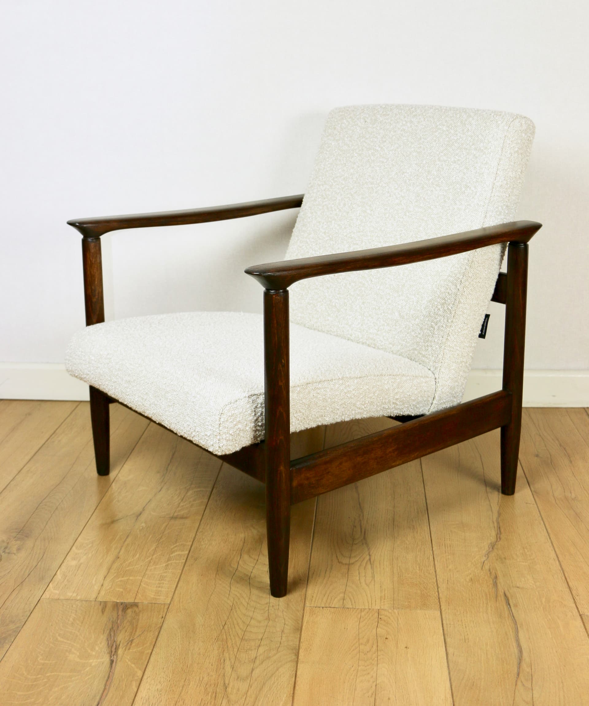 Armchair GFM-142, ivory bouclé, dark wood, by E. Homa, Poland, 1970s. - 147119